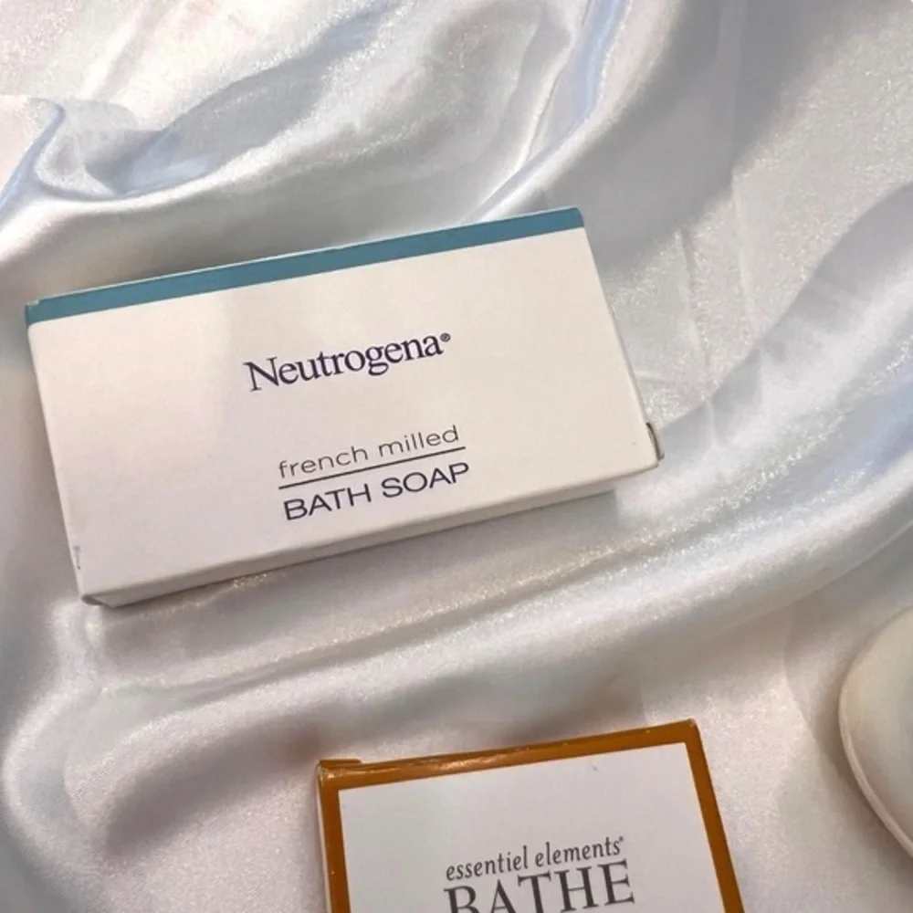 7 pc Bath Cleansing Bars BATHE Thymes NEUTROGENA Gilchrist & Soames BATH &‎ BODY